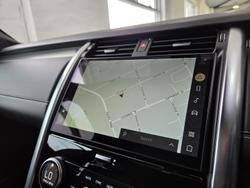 2022 Land Rover Discovery P360 R-Dynamic SE