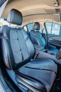 2016 Holden Commodore SV6 Black