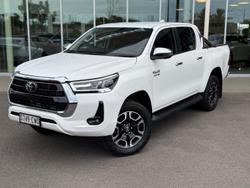 2023 Toyota Hilux SR5