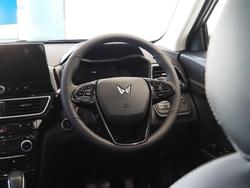 2025 Mahindra XUV3XO AX7L