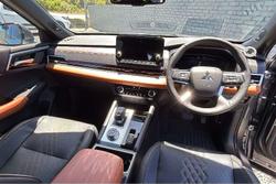 2023 Mitsubishi Outlander Exceed Tourer