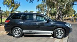 2016 Nissan Pathfinder ST