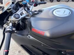 2024 DUCATI PANIGALE V2 Black