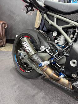 2025 BMW Motorrad M 1000 R COMPETITION BLACK STORM METALLIC M SPORT