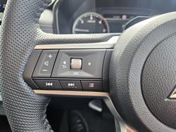 2025 Mitsubishi Triton GLS