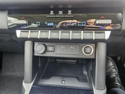 2025 Mitsubishi Triton GLS