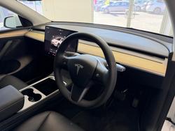 2023 Tesla Model Y Rear-Wheel Drive