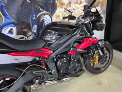 2013 Triumph STREET TRIPLE R (NON ABS) BLACK
