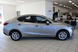 2017 Mazda 2 Maxx
