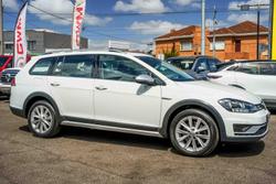 2017 Volkswagen Golf Alltrack 132TSI