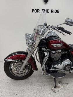 2016 Triumph THUNDERBIRD LT (TT) Red