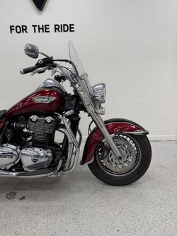 2016 Triumph THUNDERBIRD LT (TT) Red