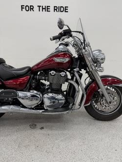 2016 Triumph THUNDERBIRD LT (TT) Red