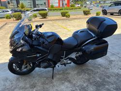 2024 BMW Motorrad R 1250 R TRIPLE BLACK Black