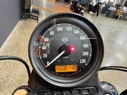 2017 HARLEY-DAVIDSON XL883 IRON 883