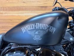 2017 HARLEY-DAVIDSON XL883 IRON 883
