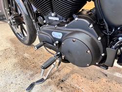 2017 HARLEY-DAVIDSON XL883 IRON 883