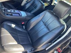 2011 Jaguar XJ Premium Luxury