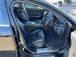 2011 Jaguar XJ Premium Luxury