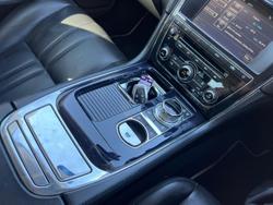 2011 Jaguar XJ Premium Luxury