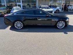 2011 Jaguar XJ Premium Luxury
