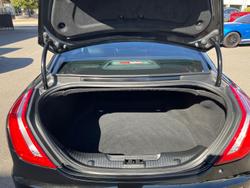 2011 Jaguar XJ Premium Luxury