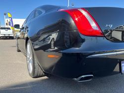 2011 Jaguar XJ Premium Luxury