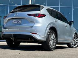 2022 Mazda CX-5 Akera