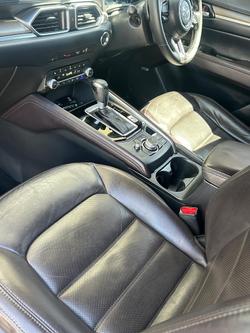 2022 Mazda CX-5 Akera