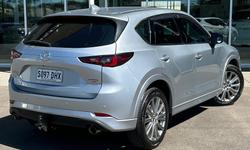 2022 Mazda CX-5 Akera