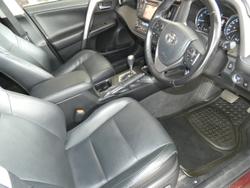 2016 Toyota RAV4 Cruiser (4x4)