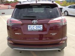 2016 Toyota RAV4 Cruiser (4x4)