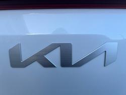 2025 Kia Carnival S