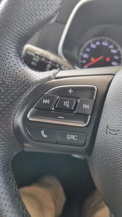 2023 MG ZST Excite