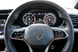 2022 Volkswagen Touareg 210TDI R-Line