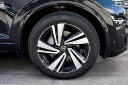 2022 Volkswagen Touareg 210TDI R-Line