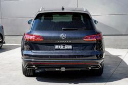 2022 Volkswagen Touareg 210TDI R-Line