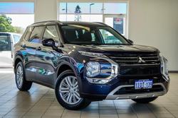 2025 Mitsubishi Outlander LS