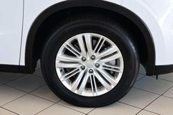 2024 Mitsubishi Outlander LS