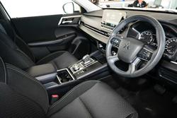 2024 Mitsubishi Outlander LS