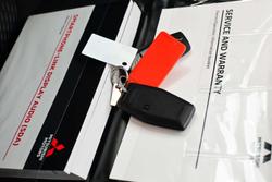 2025 Mitsubishi Outlander LS