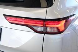 2025 Mitsubishi Outlander LS