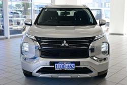 2025 Mitsubishi Outlander LS