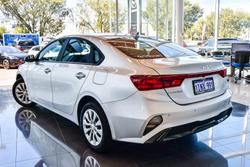 2022 Kia Cerato S