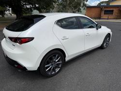 2022 Mazda 3 G20 Evolve