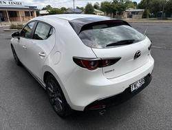 2022 Mazda 3 G20 Evolve