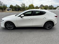 2022 Mazda 3 G20 Evolve