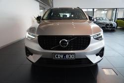 2022 Volvo XC40 Ultimate B5 Dark