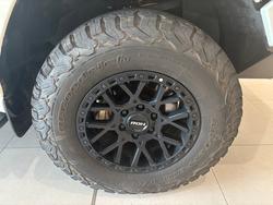 2024 Toyota LANDCRUISER LC300 3.3L V6 DSL VX 7 Seats