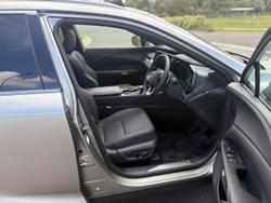 2025 Lexus RX 450h+ Luxury